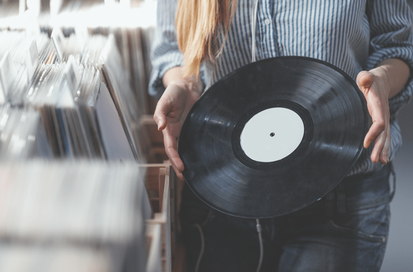 Feira de Vinil traz dois dias de garimpo musical para Balneário Camboriú