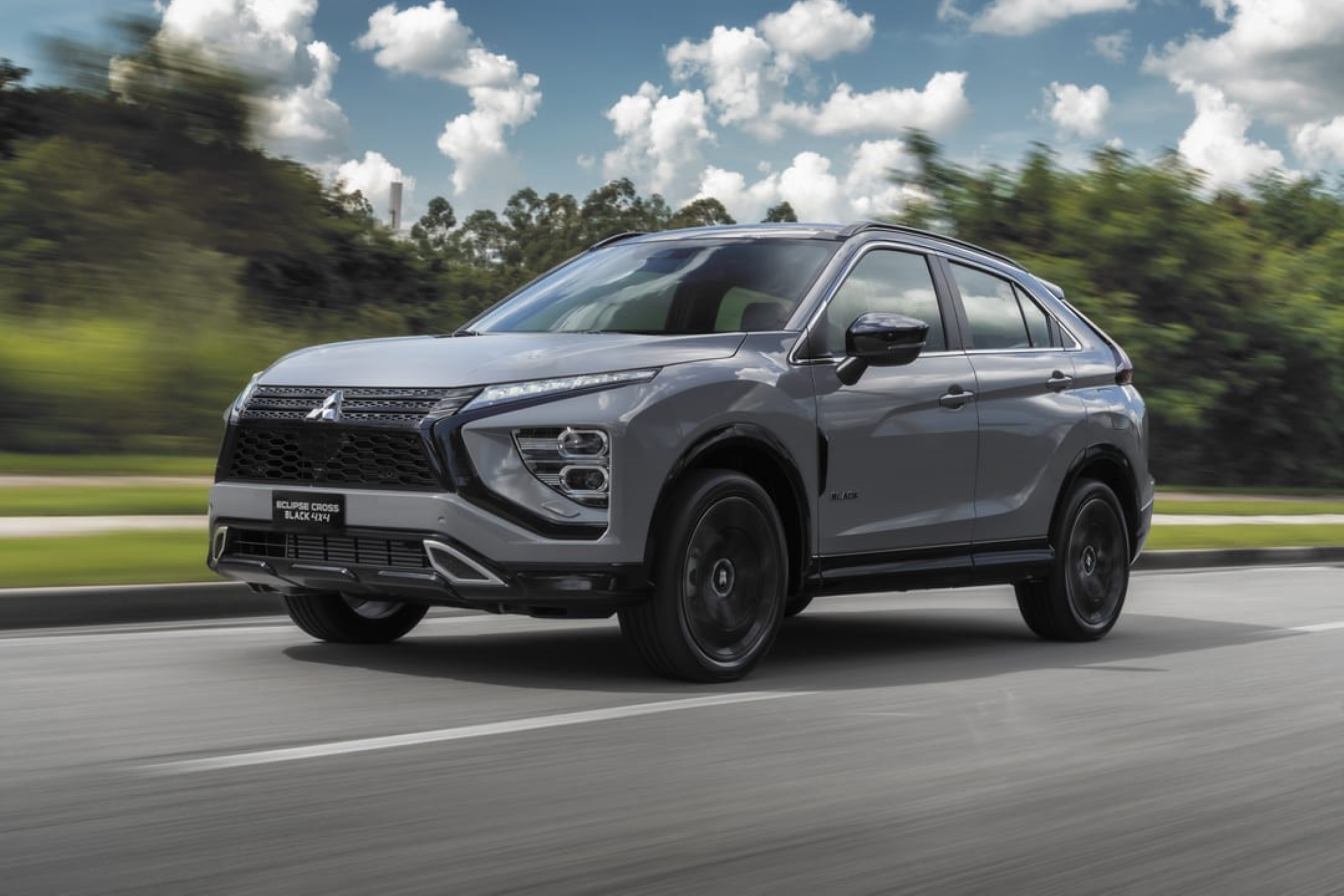 Mitsubishi lança versão Black do Eclipse Cross por R$ 224 mil