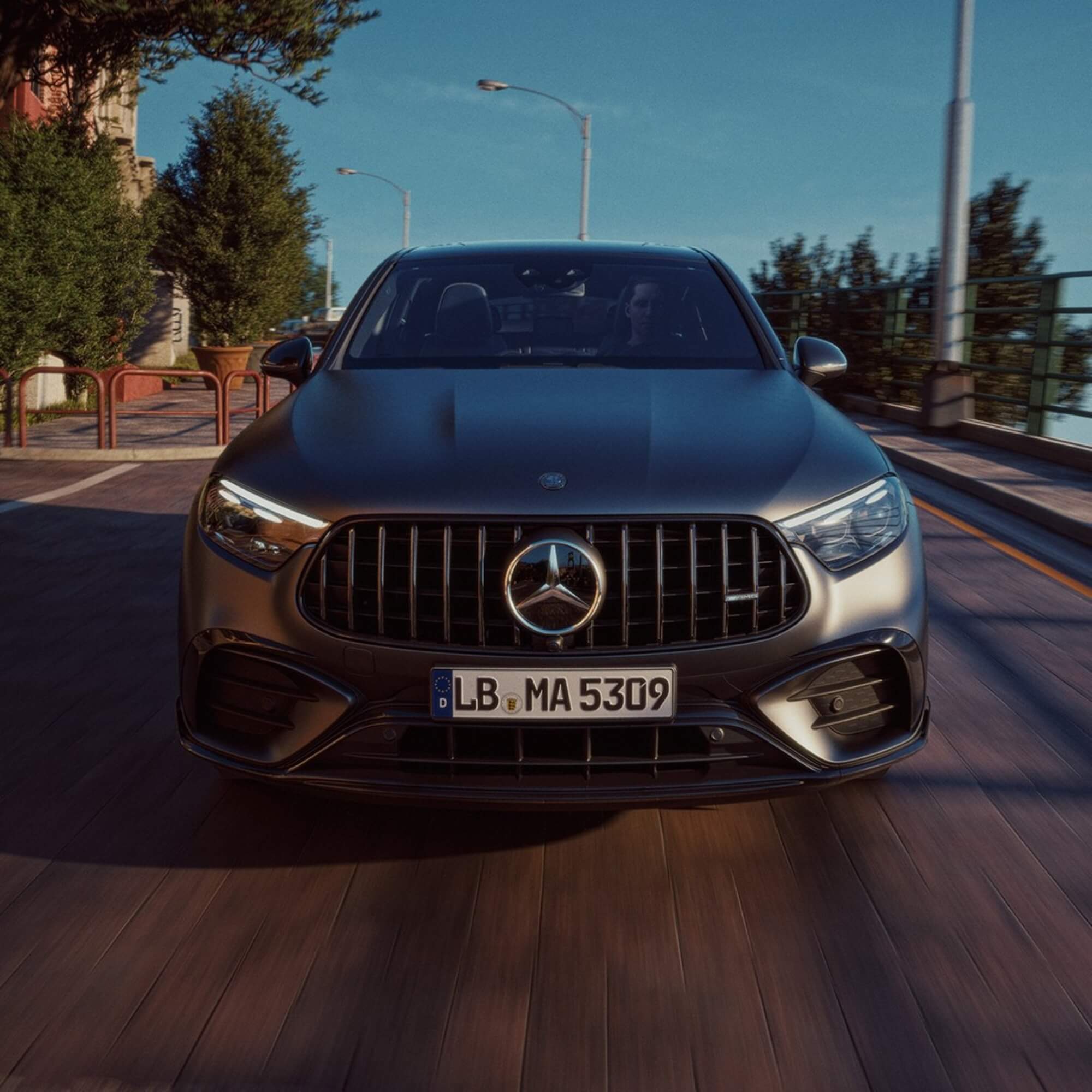 Mercedes traz dois SUVs de quase R$ 750 mil ao Brasil